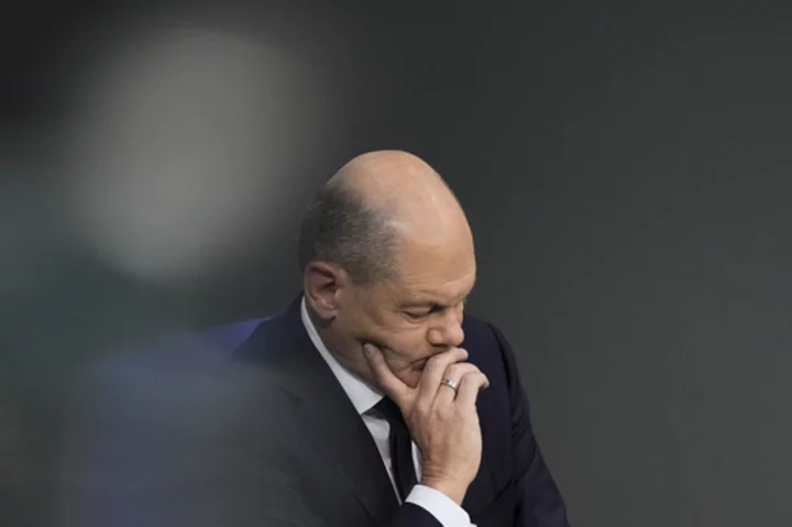 Scholz says that Germany needs to expand deportations of rejected asylum-seekers