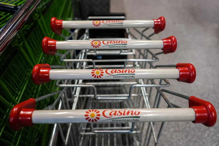 Billionaire Niel, Partners Make €1.1 Billion Approach for French Grocer Casino