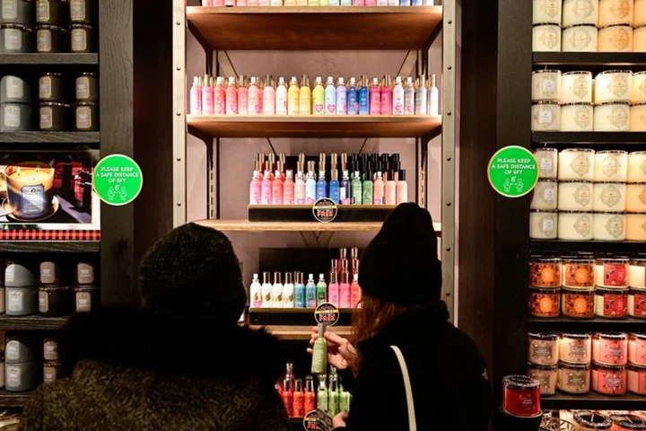 Bath & Body Works beats quarterly profit estimates on higher prices