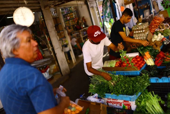 Mexico's inflation rate slows for sixth straight month