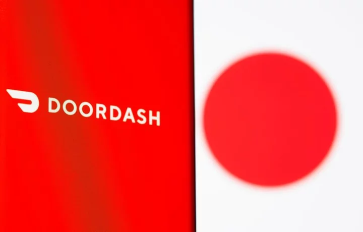 DoorDash projects core profit above estimates on steady demand