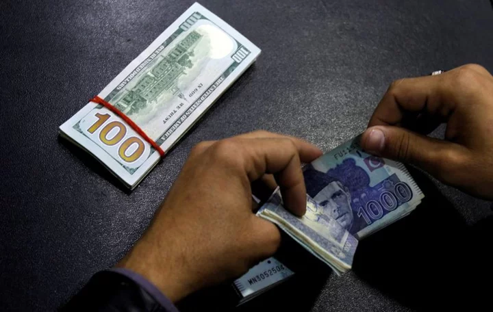 Pakistan rupee hits record low vs dollar