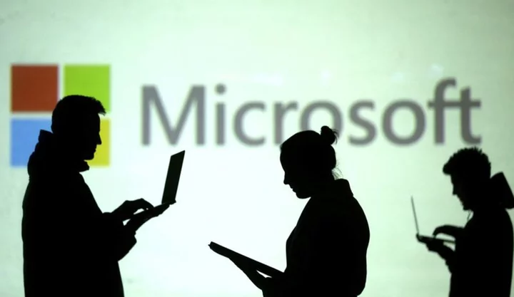 Microsoft to offer some free security products after criticism