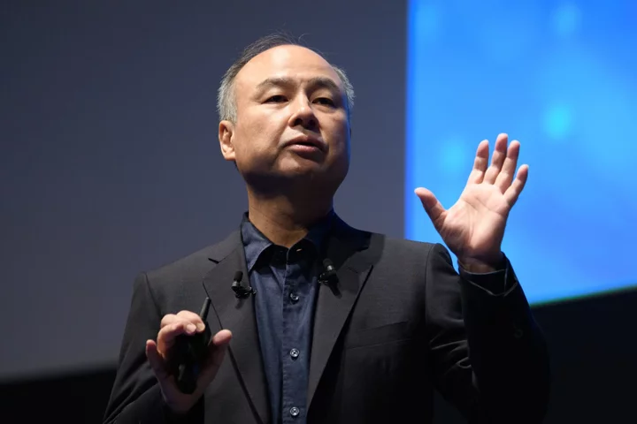 Masayoshi Son Now Owes SoftBank $5.2 Billion on Side Deals