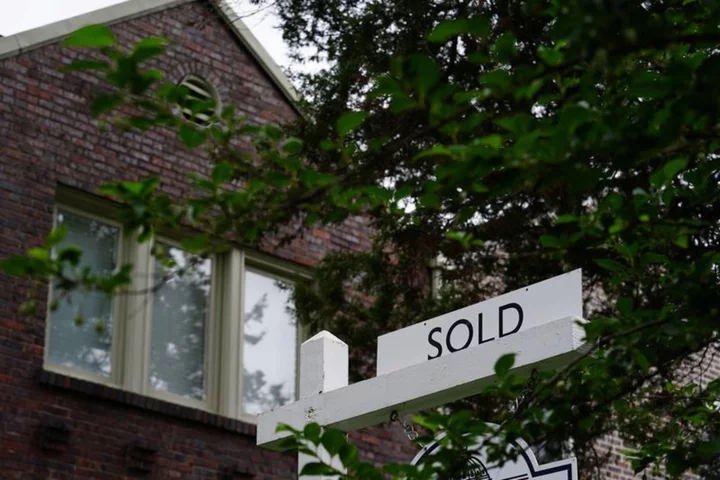 US pending home sales fall to five-month low in May