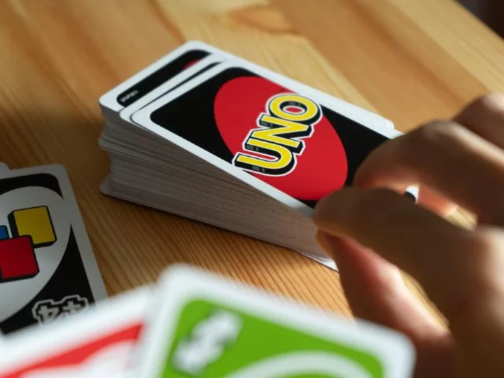 Mattel wants to pay you $277 an hour to play Uno