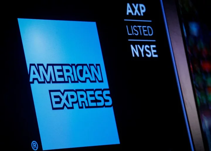 AmEx beats profit estimates as card spending rises