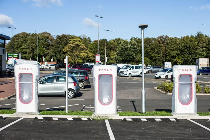 Tesla Plans to Expand Into UK Energy Market