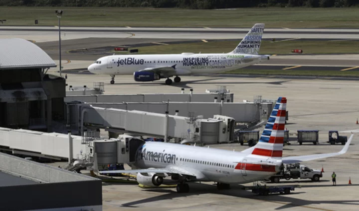 Judge gives American Airlines and JetBlue more time to end their partnership in the Northeast