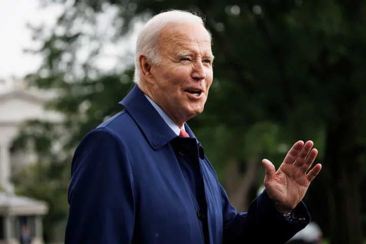 Biden to Say Debt-Limit Deal Prevented ‘Economic Collapse’