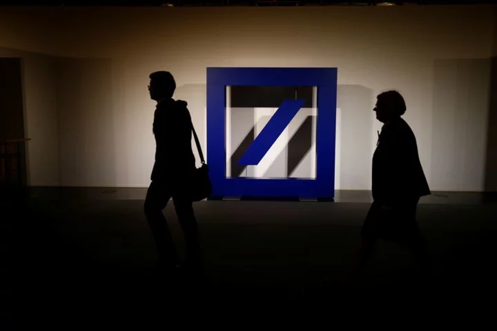 Exclusive-Deutsche Bank tells investors some of their Russian shares are missing