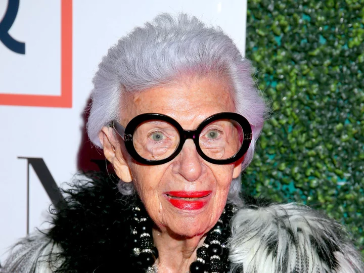 Fashion icon Iris Apfel celebrates 102nd birthday in style: ‘As beautiful as ever’