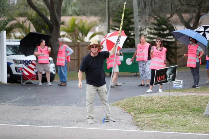 Challenge to abortion clinic 'buffer zone' law rejected by US court