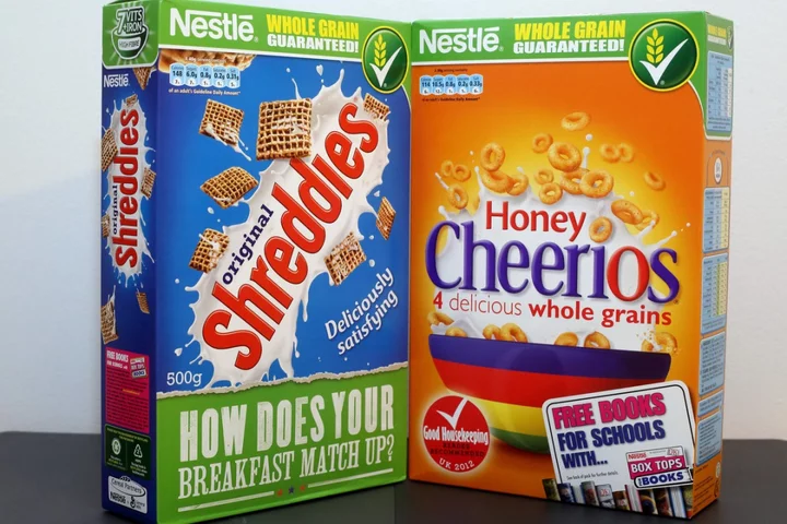 Sugary cereals and yoghurts must remove child-friendly packaging – health group