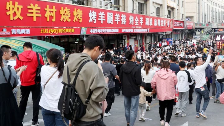 Zibo barbecue: Millions bring sudden fame to industrial Chinese city