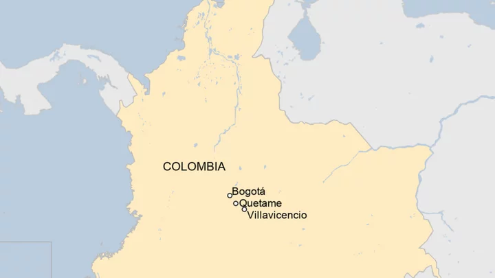 Colombian rescuers search for children after river burst its banks