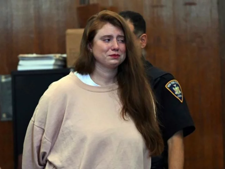 Woman who fatally shoved 87-year-old vocal coach to the ground in New York pleads guilty