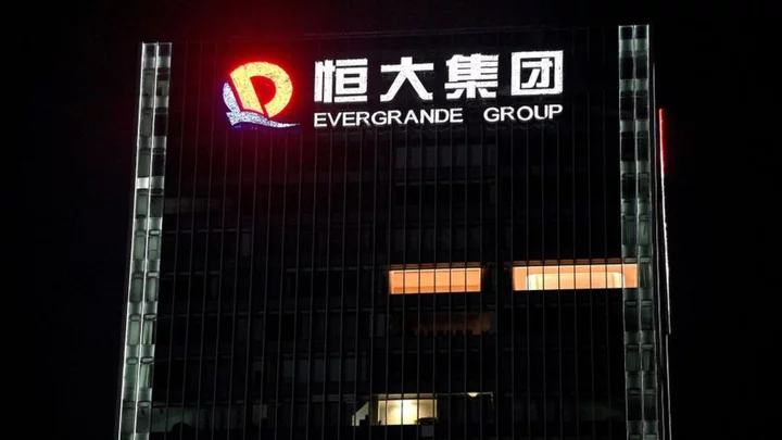 How does China fix the Evergrande mess?