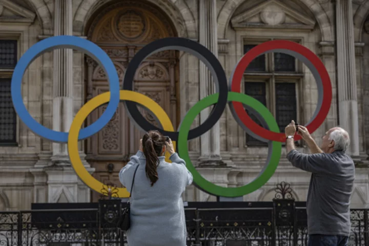 Olympic organizers to release more than 400,000 new tickets for the Paris Games and Paralympics