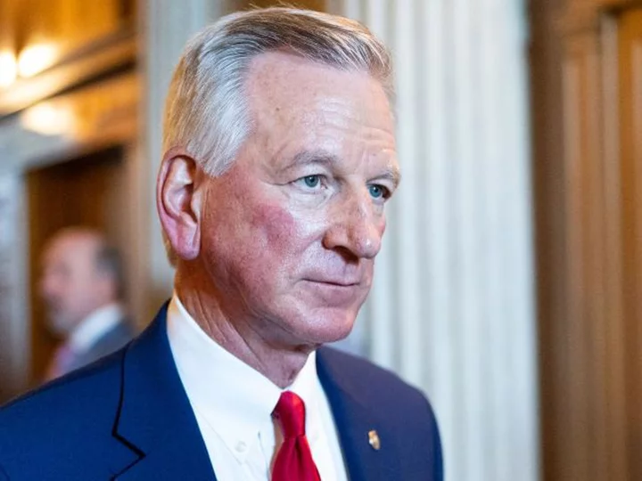 Tuberville and Senate Republicans plot rarely used tactic to force vote on stalled Marine Corps commandant nomination