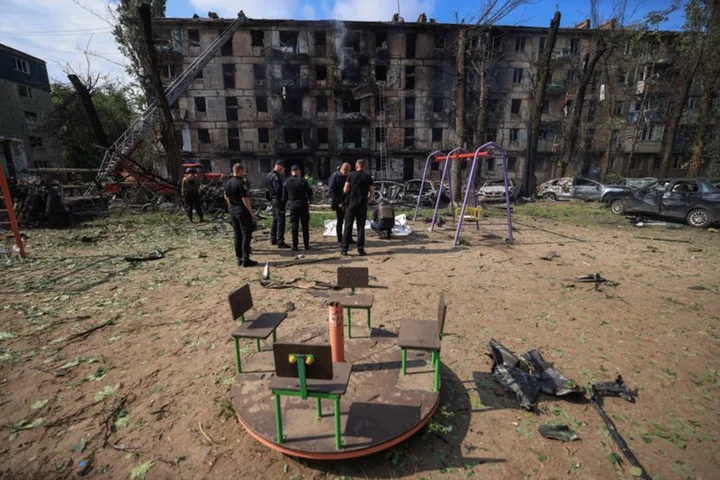 Russian missile attack kills 10 in Ukrainian president's hometown