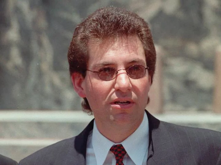 Legendary computer hacker Kevin Mitnick dies at 59