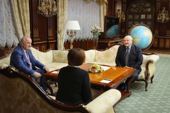 Belarus has no immediate plans to adopt Russian currency, its strongman leader Lukashenko says