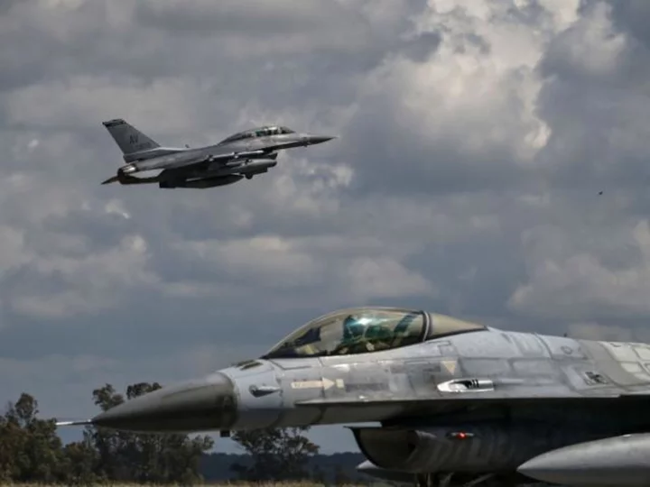 US expected to announce that it will host Ukrainian F-16 pilot training, officials say