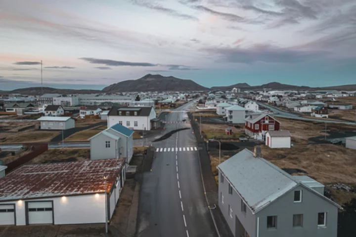 Residents of Iceland town evacuated over volcano told it will be months before they can go home