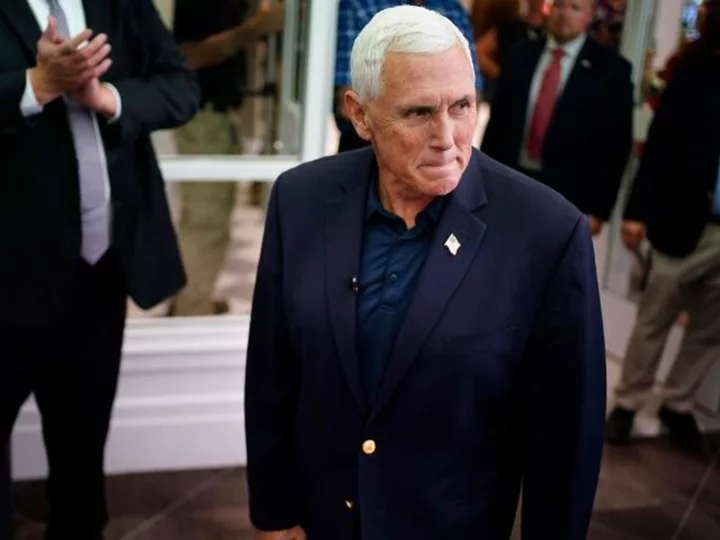 Pence warns Republicans against 'siren song of populism'