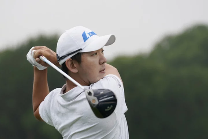 S.Y. Noh leads Byron Nelson by 3 after course record-tying 60