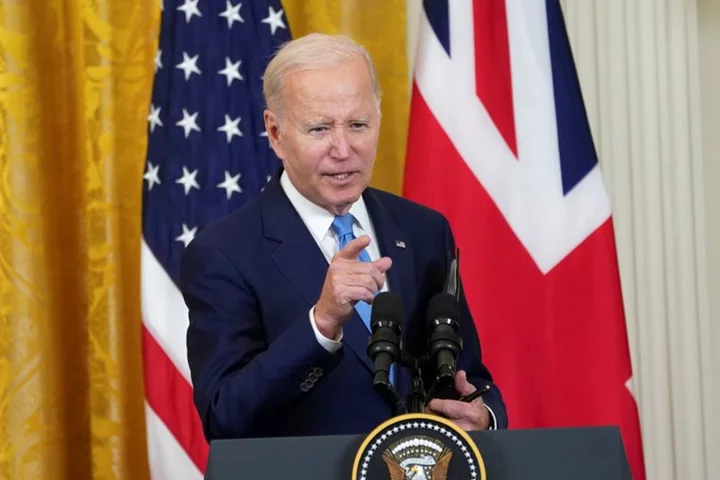 Biden heads to North Carolina while Republicans Trump, DeSantis court state