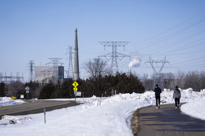 Low levels of radioactive tritium may be near the Mississippi River after an energy company's leak