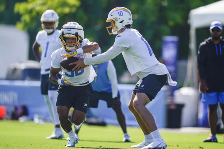 Chargers' Austin Ekeler on plight of running backs: 'We're not just numbers on a page'