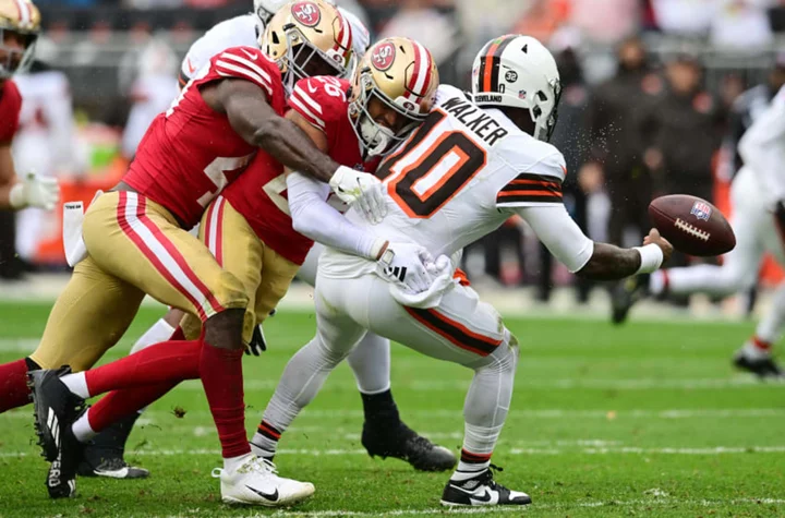 Did the 49ers get screwed over on overturned fumble call?