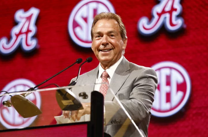 Alabama lands 5-star commitment the offense desperately needs