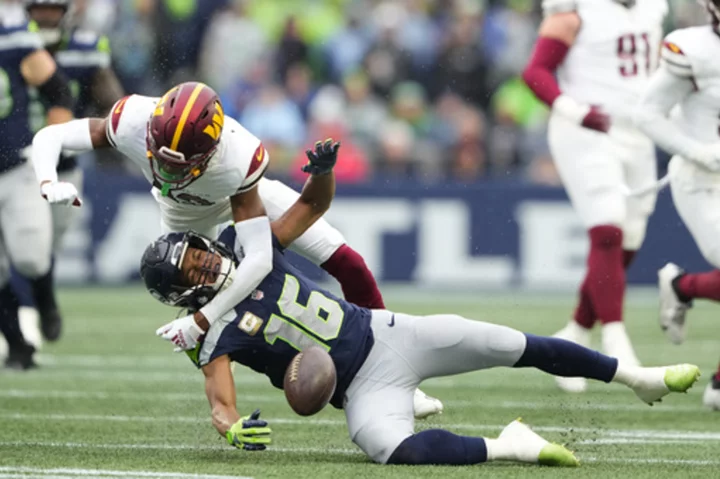 Commanders rookie CB Emmanuel Forbes Jr. ejected for helmet-to-helmet hit in 1st quarter vs Seattle