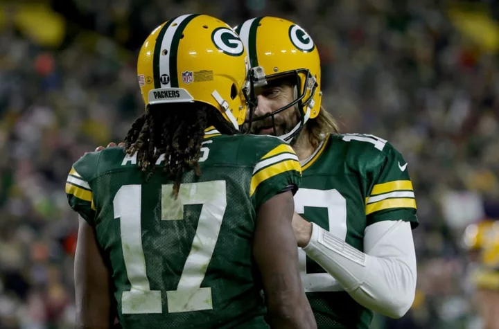 Davante Adams had heartbreaking reaction to Aaron Rodgers injury