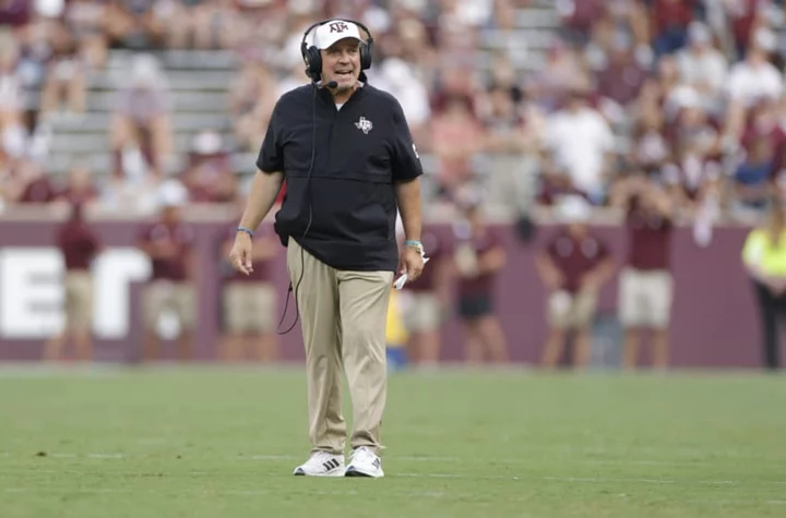 Jimbo Fisher records missed tackle inexplicably being on field after Auburn fumble recovery