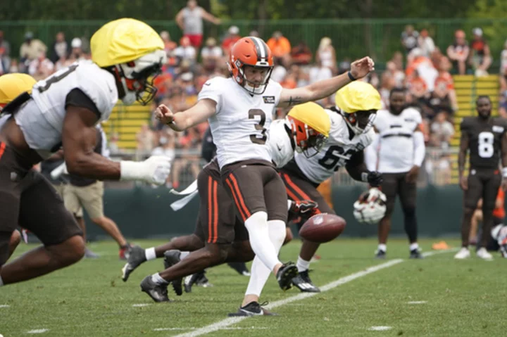 Browns insist they believe in kicker Cade York despite preseason misses, rough rookie season