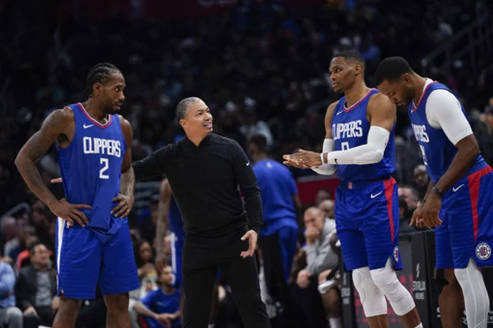 Russell Westbrook and fan engage in verbal exchange late in Clippers' loss to Nuggets