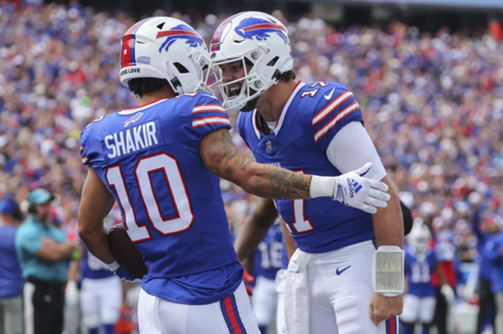 Allen and the Bills bounce back from a season-opening dud with 38-10 rout of the Las Vegas Raiders