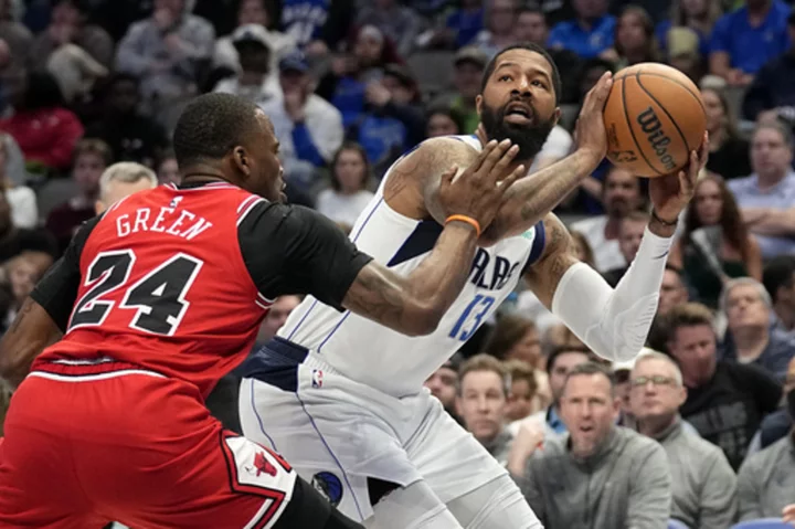 Mavericks re-sign Markieff Morris, who was the other piece in Kyrie Irving trade