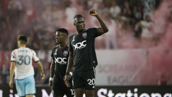 Christian Benteke's brace fires DC United into playoff spot