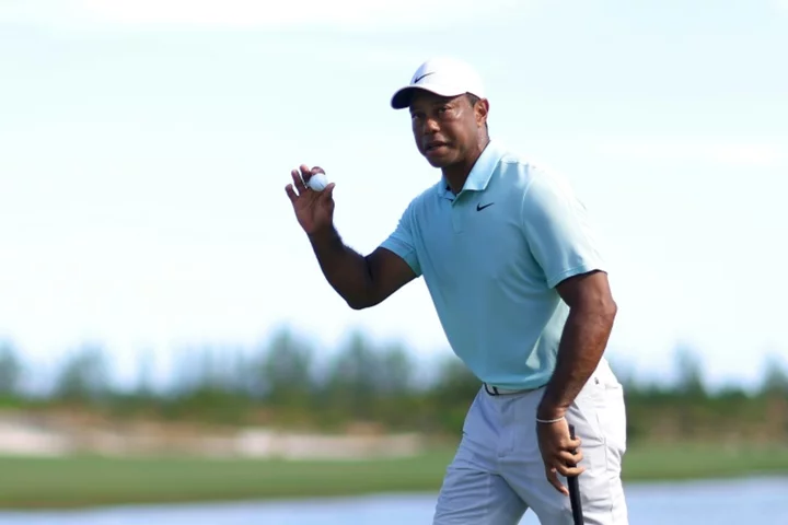 Scheffler builds three-shot World Challenge lead, mixed day for Woods