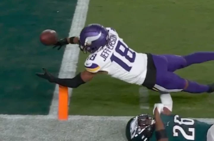 Watch Justin Jefferson suffer unluckiest turnover ever in classic TNF fashion