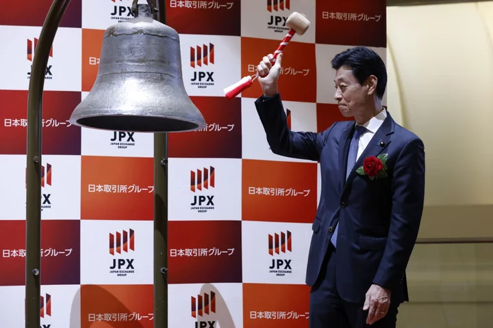 Japan Starts Its First Carbon Credit Exchange in Net Zero Push