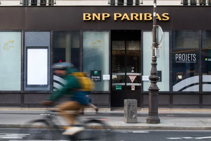 BNP Paribas Exits Bond Arranging for New Oil, Gas Ventures