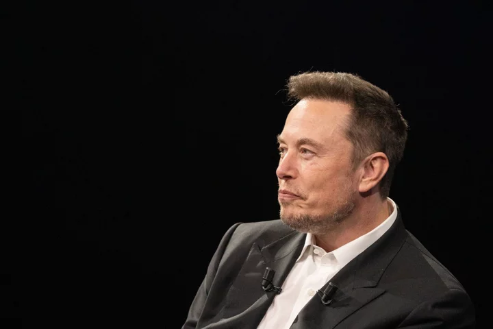 Elon Musk's Neuralink Raises $280 Million to Develop Brain Implants