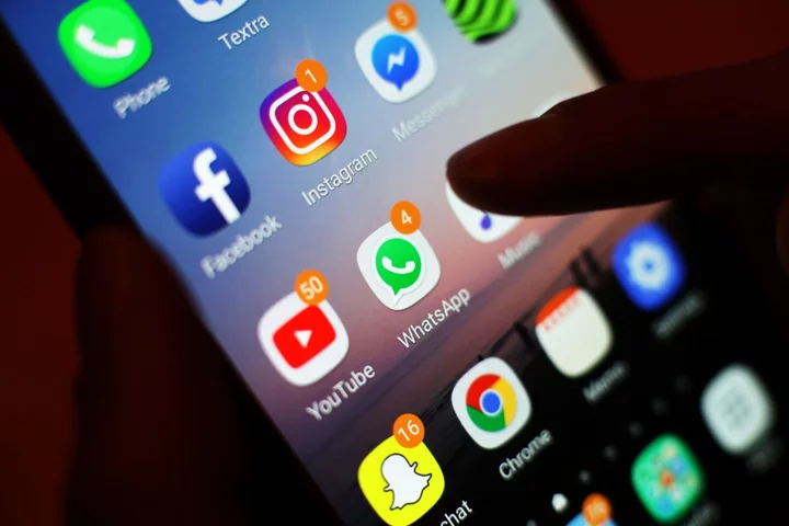 Cutting social media use to 30 minutes per day found to significantly reduce anxiety and loneliness